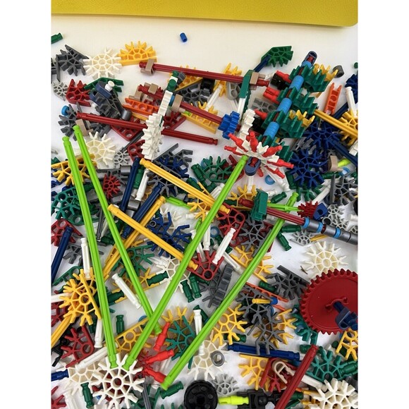 Vintage K'NEX Yellow Box Hard Carrying Case Lot w/Misc Individual Pieces, Wheels - Picture 5 of 8